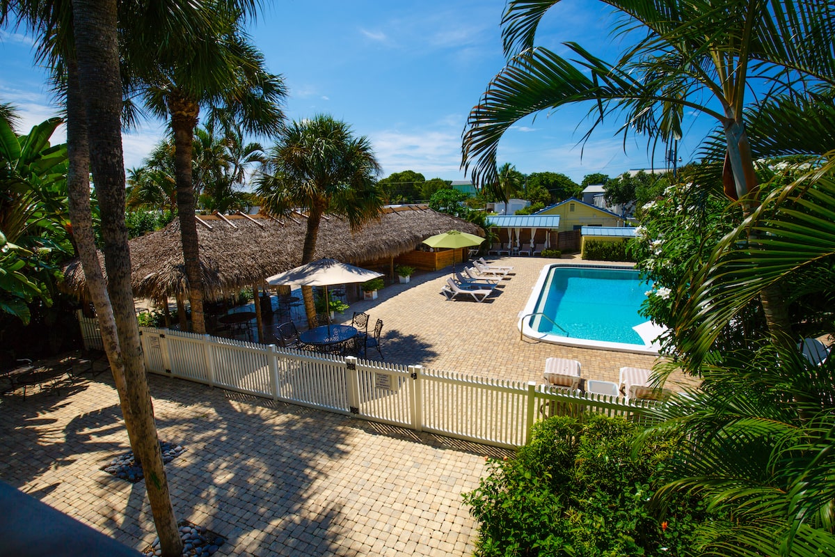 Naples Garden Inn Birdseye View